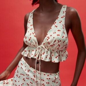 Zara Cherry Print Satin Tie-Front Crop Top White Red S/M great condition